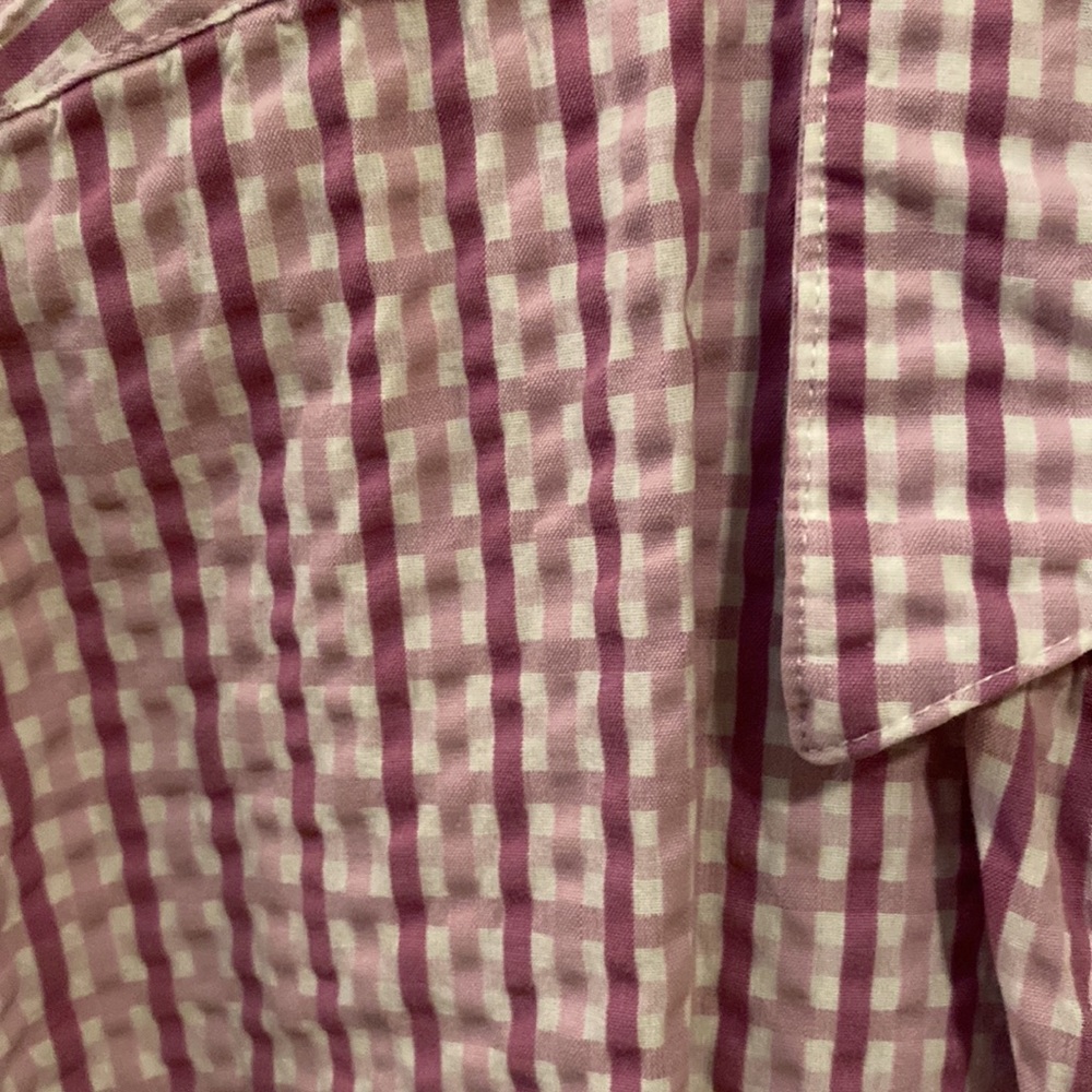LL Bean Size L 3/4 sleeve purple Seersucker button down shirt - Picture 2 of 2